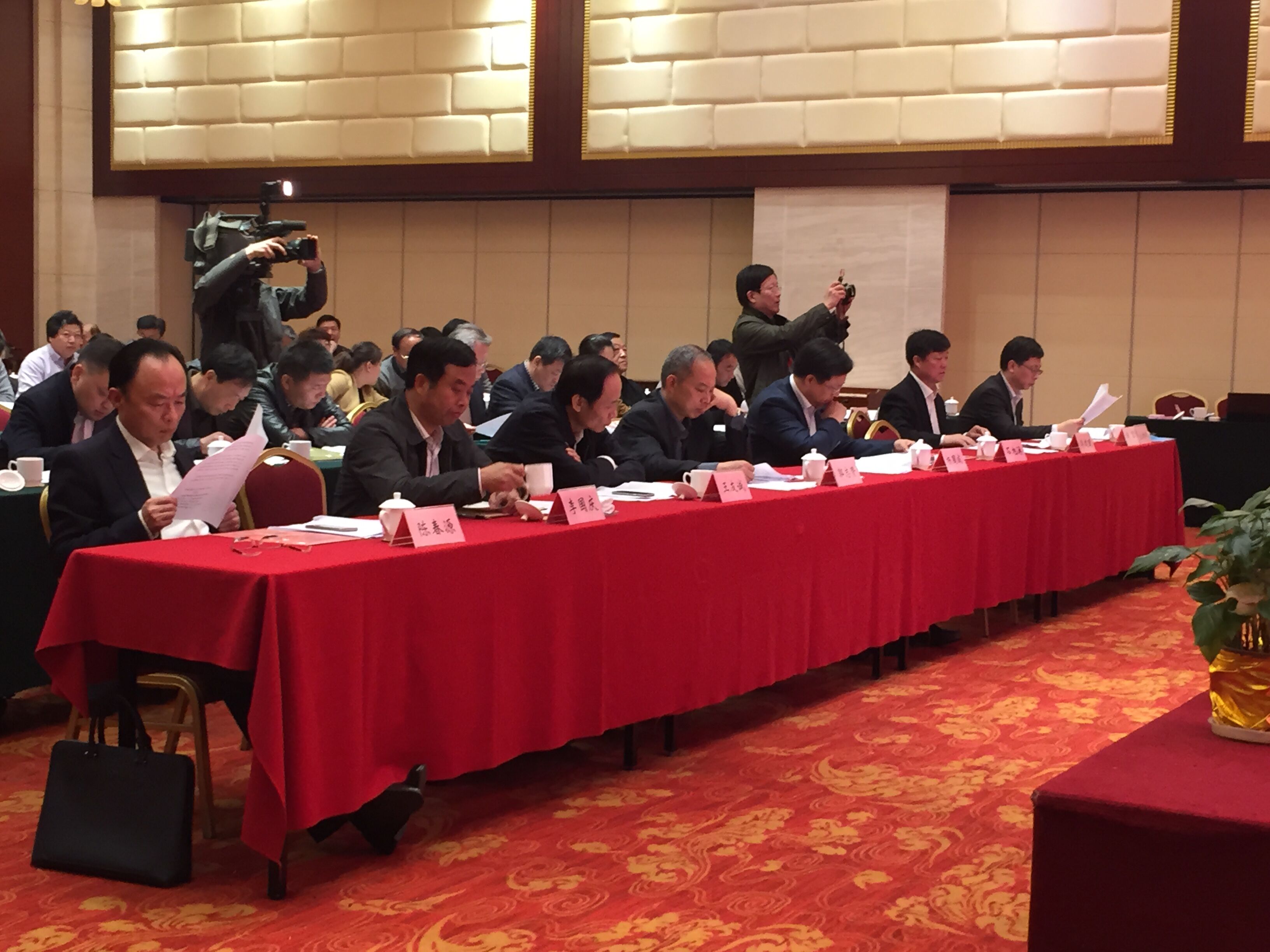 国产AV熟女一区二区三区