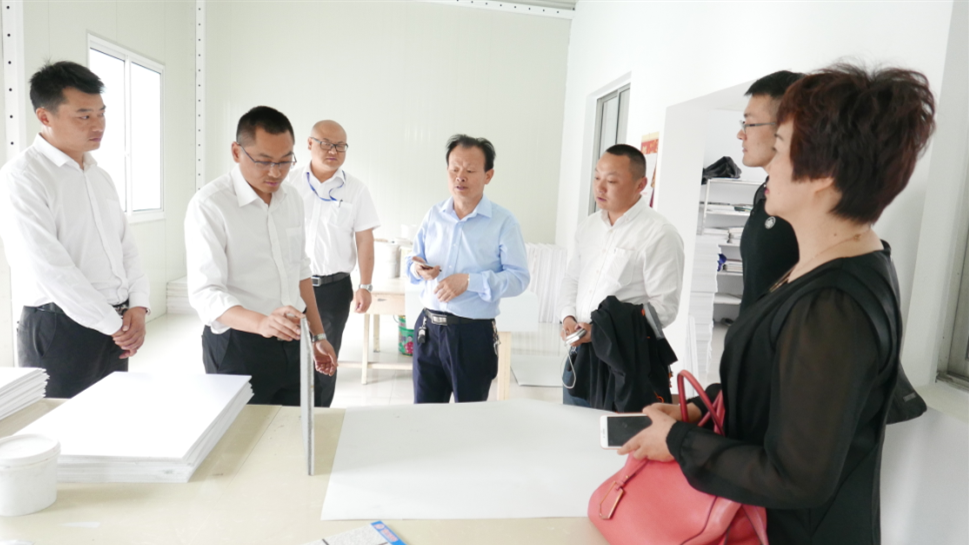 国产AV熟女一区二区三区